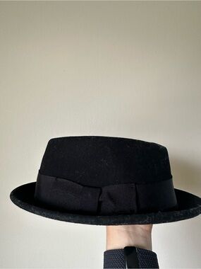 Bailey Of Hollywood Black Wool Pork Pie Hat with Grosgrain Band